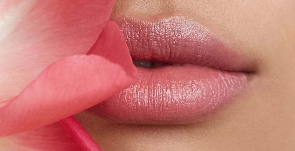 لب های زیبا